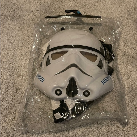 Star Wars Stormtrooper costume with mask - Picture 12 of 13